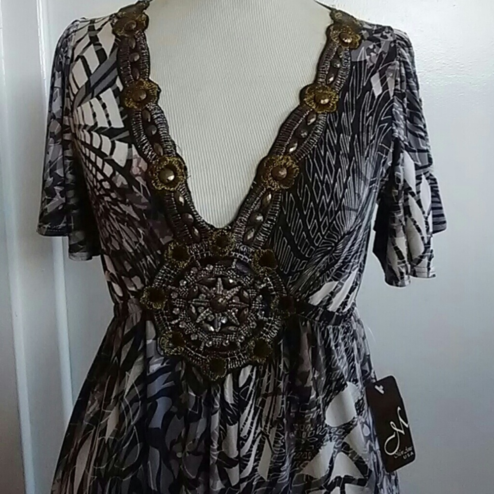 Dress Black/Gold nice for work/evening